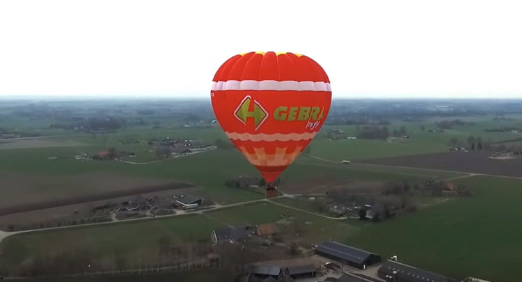 Doopvaart van Gebra-luchtballon gefilmd met DJI Phantom 3