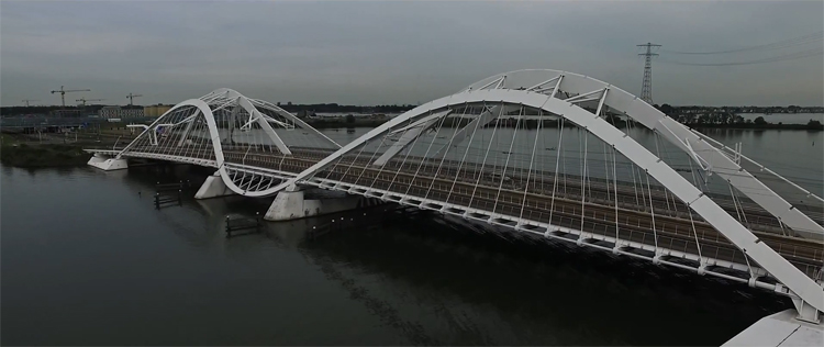 Videocompilatie bruggen bij Amsterdam door DJI Phantom 3 Advanced