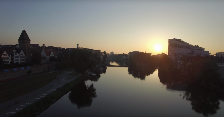 Zonsopgang in Ulm gefilmd door de DJI Phantom 3