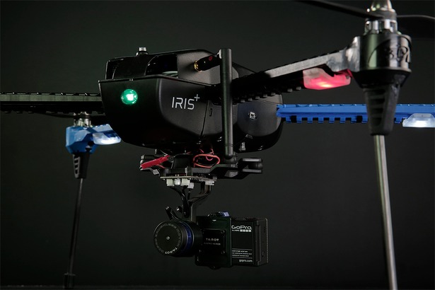 3d-robotics-iris-plus-led-lights