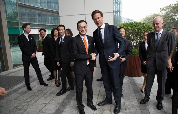 frank-wang-minister-president-mark-rutte-nederland